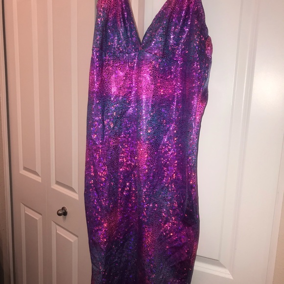 Customize dress size 2X - Picture 4 of 4